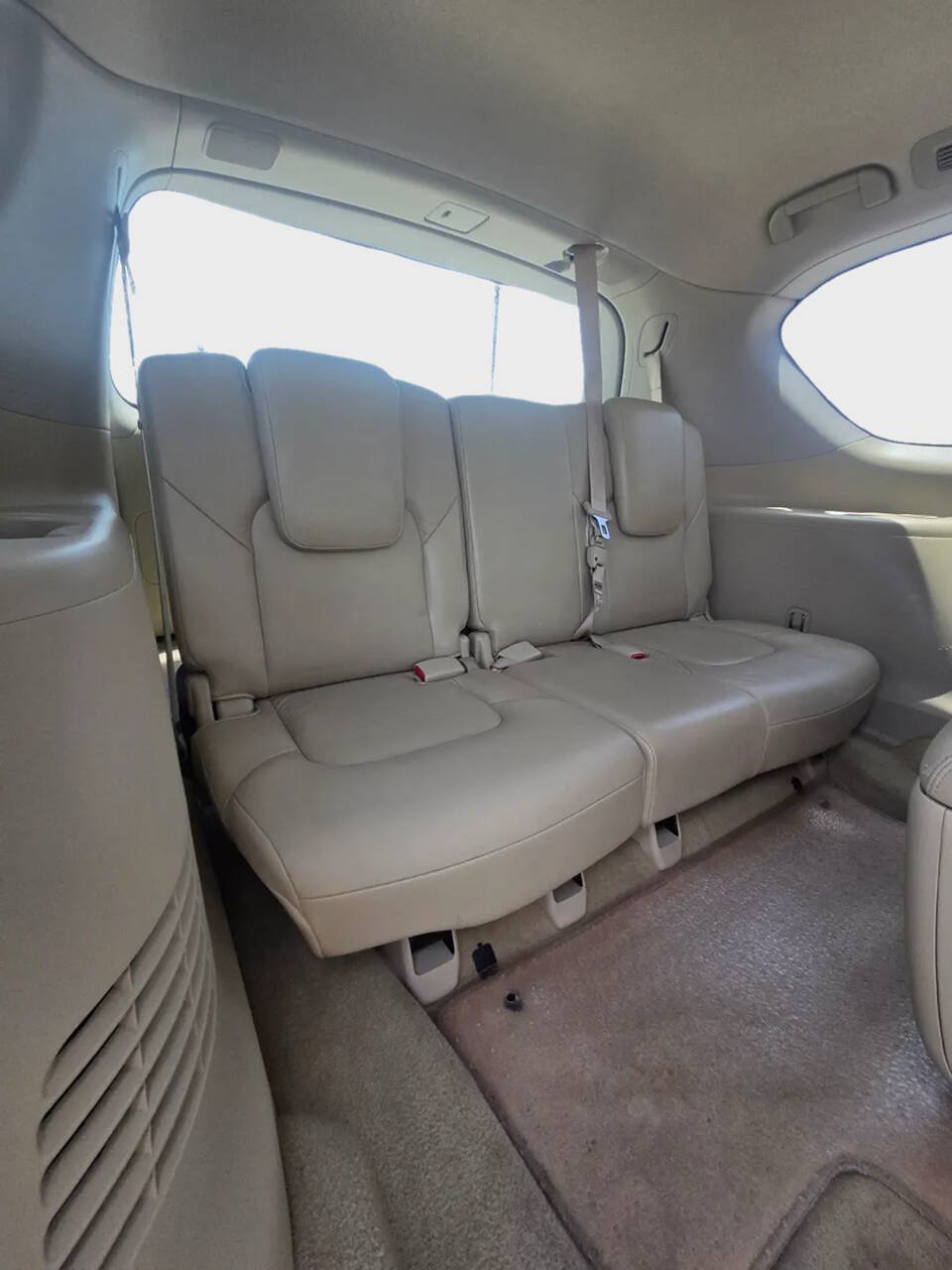 Used 2011 INFINITI QX56 2WD image 15