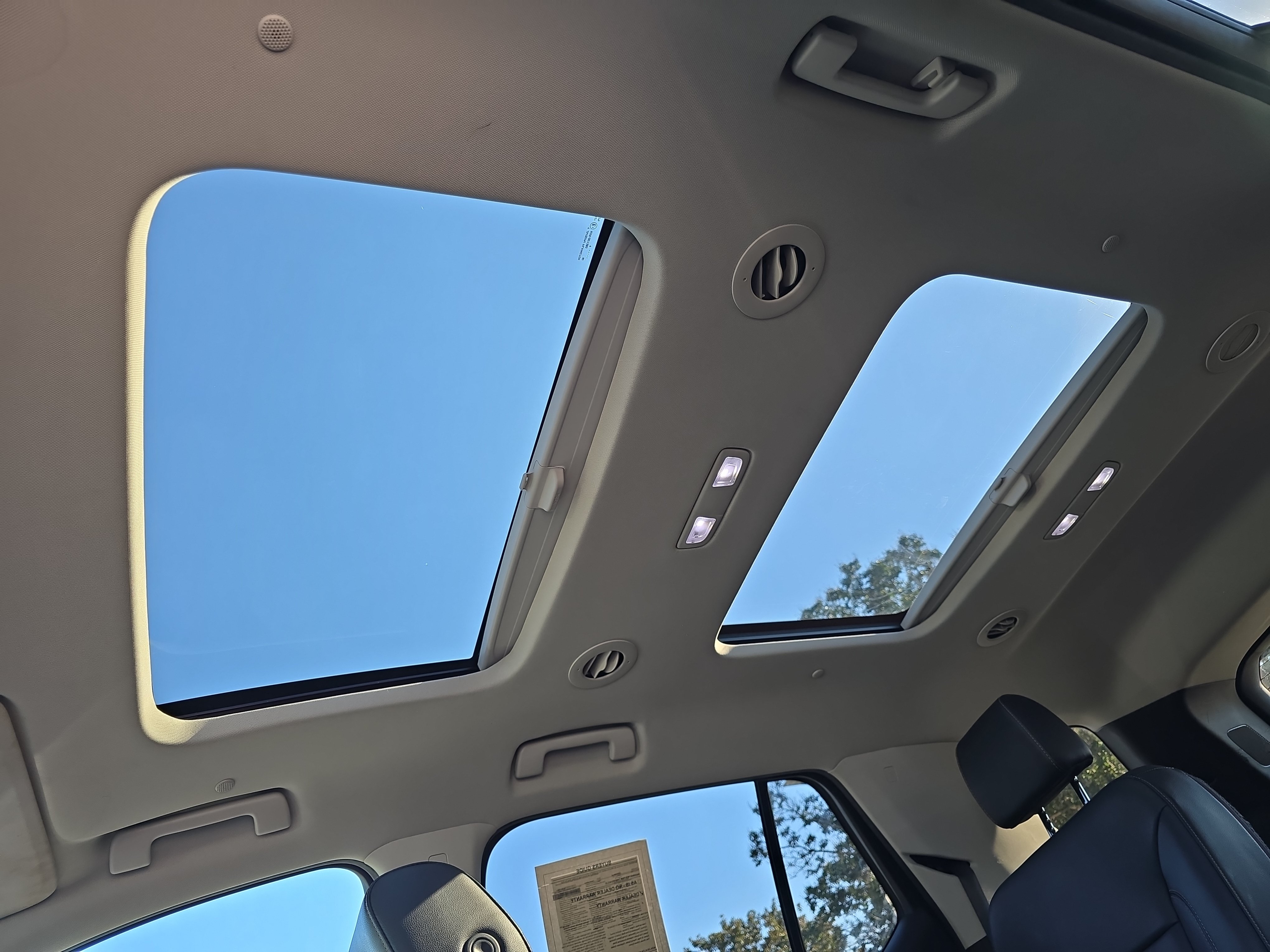 Used 2019 Chevrolet Traverse LT w/ LT Premium Package AWD/4WD image 33