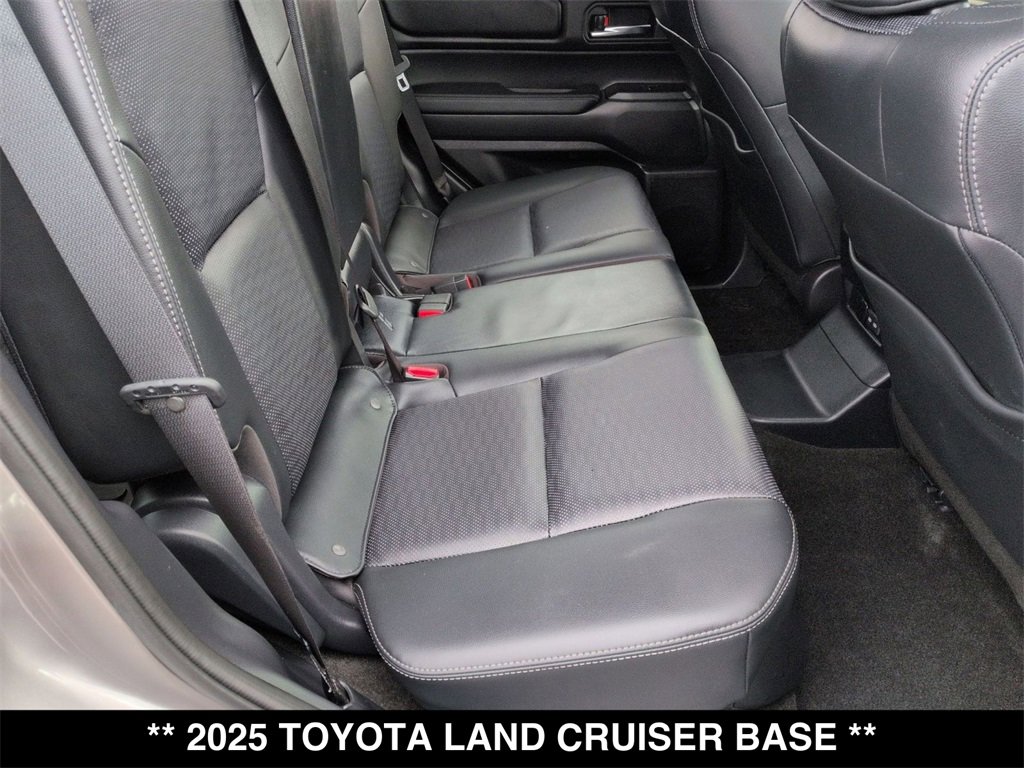 Used 2025 Toyota Land Cruiser w/ Premium Package image 28