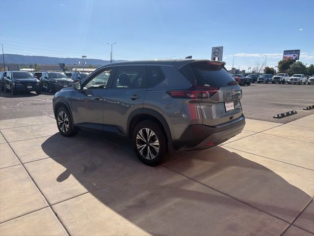 Used 2023 Nissan Rogue SV AWD/4WD image 3
