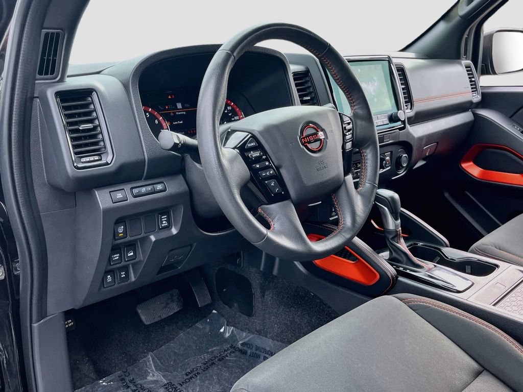 Used 2023 Nissan Frontier PRO-4X w/ Pro Convenience Package AWD/4WD image 9