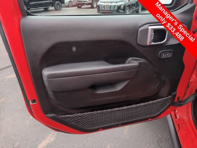 Used 2024 Jeep Gladiator Sport image 15