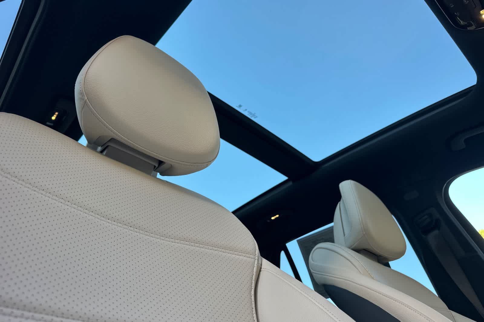 Certified 2026 Mercedes-Benz GLC 300 4MATIC image 16