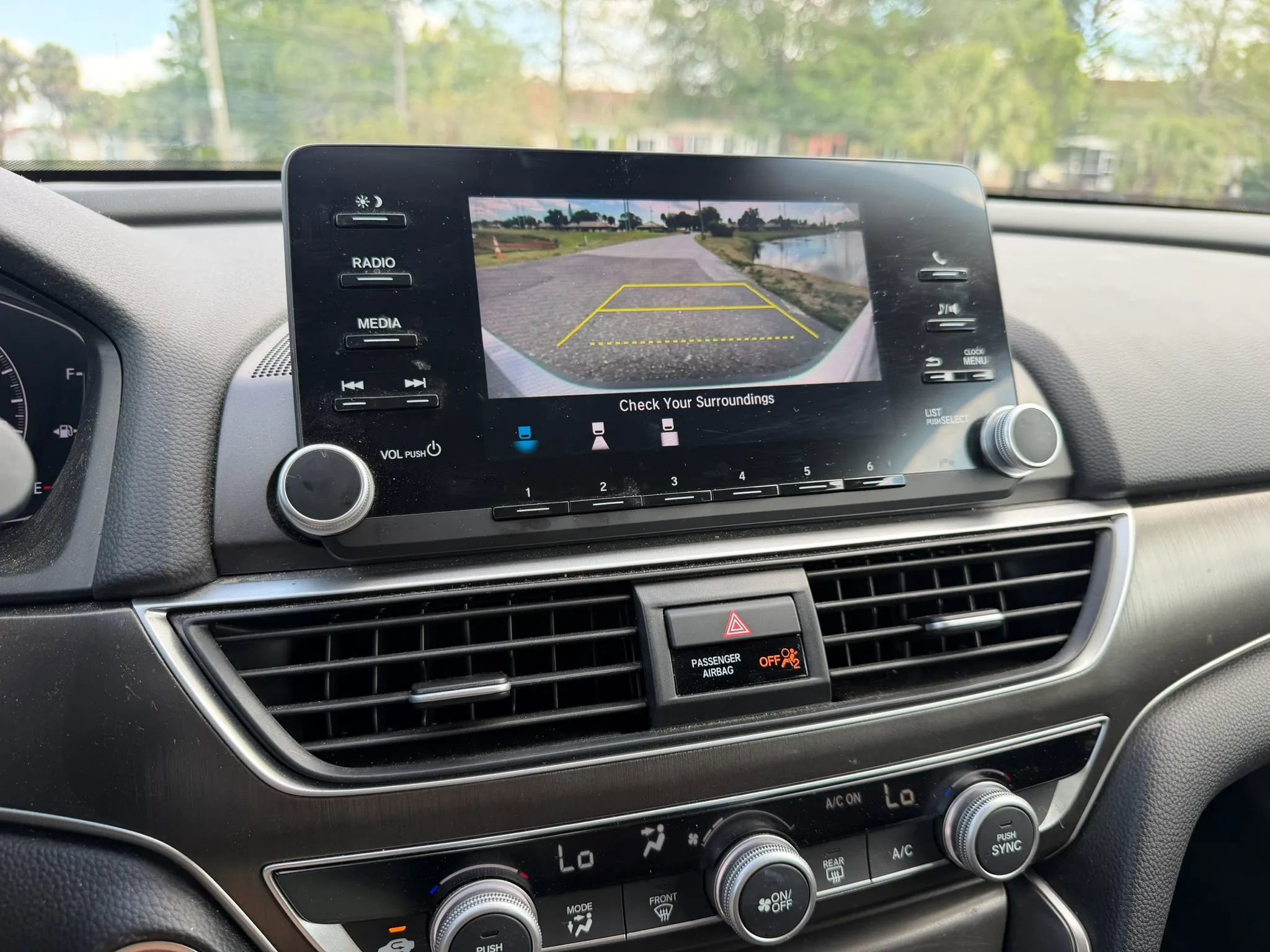Used 2019 Honda Accord LX image 23