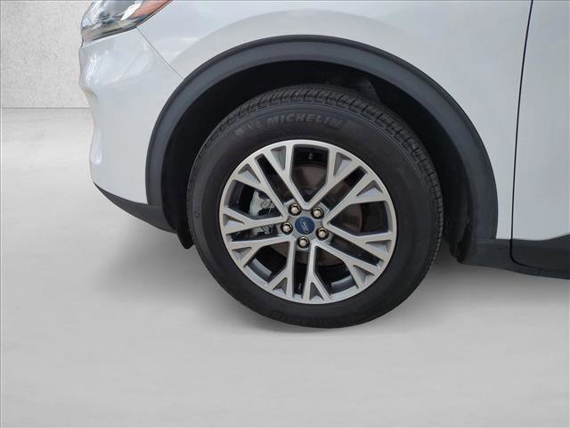 Used 2022 Ford Escape SEL w/ Class II Trailer Tow Package AWD/4WD image 24