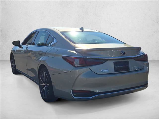 Used 2025 Lexus ES 300h w/ Premium Package FWD image 7