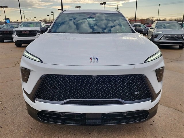 New 2025 Buick Enclave Sport Touring w/ Super Cruise Package image 9