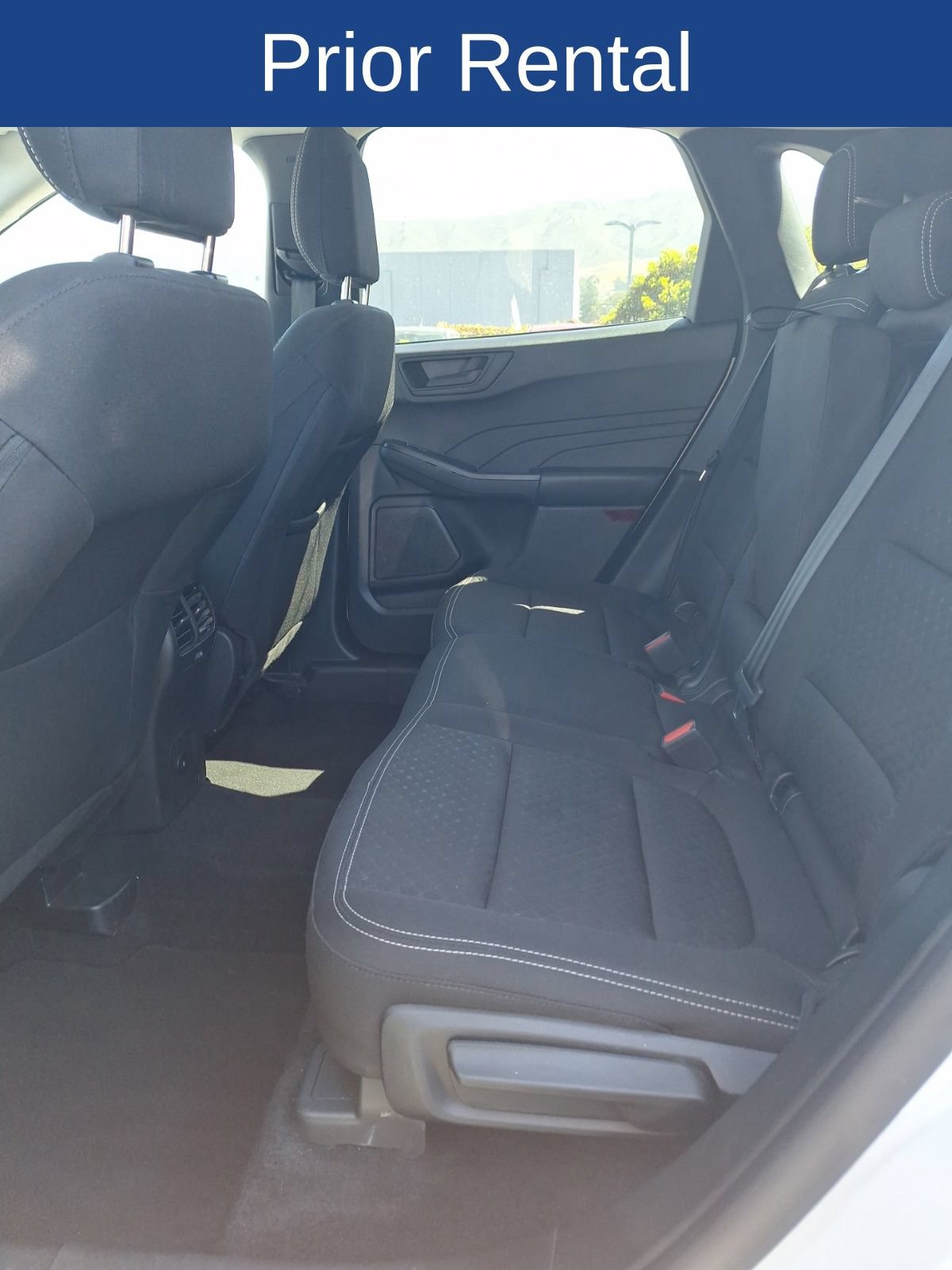 Used 2025 Ford Escape Active AWD/4WD image 16