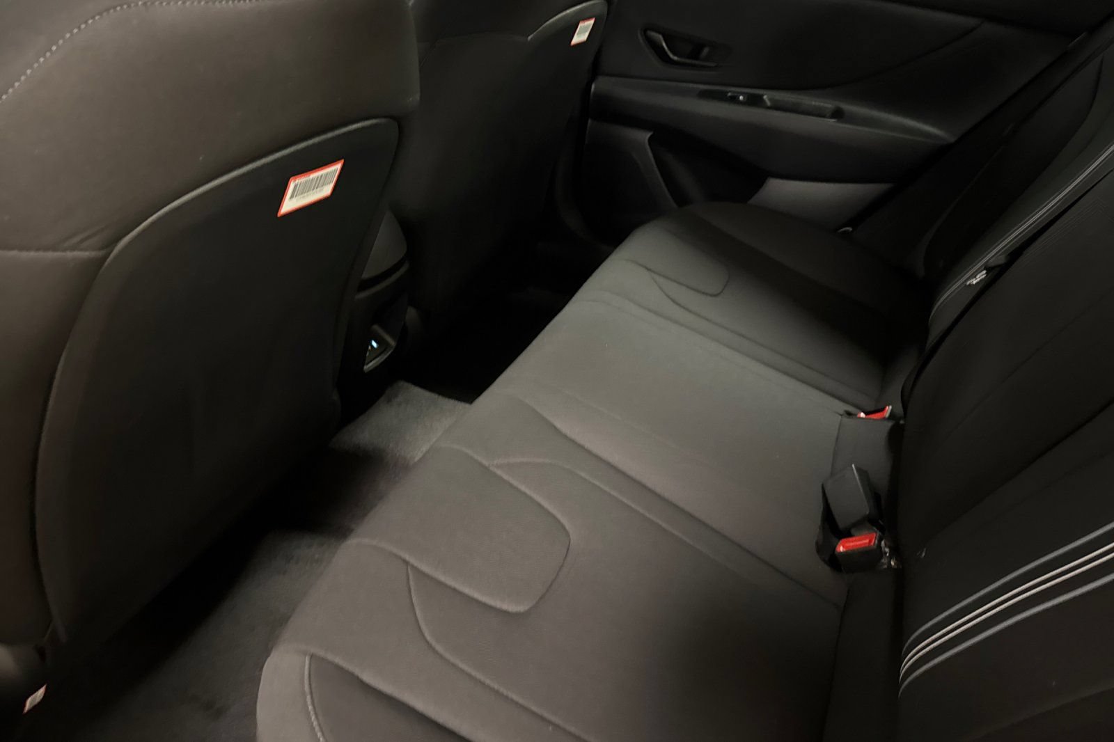 New 2026 Hyundai Elantra Sport FWD image 12