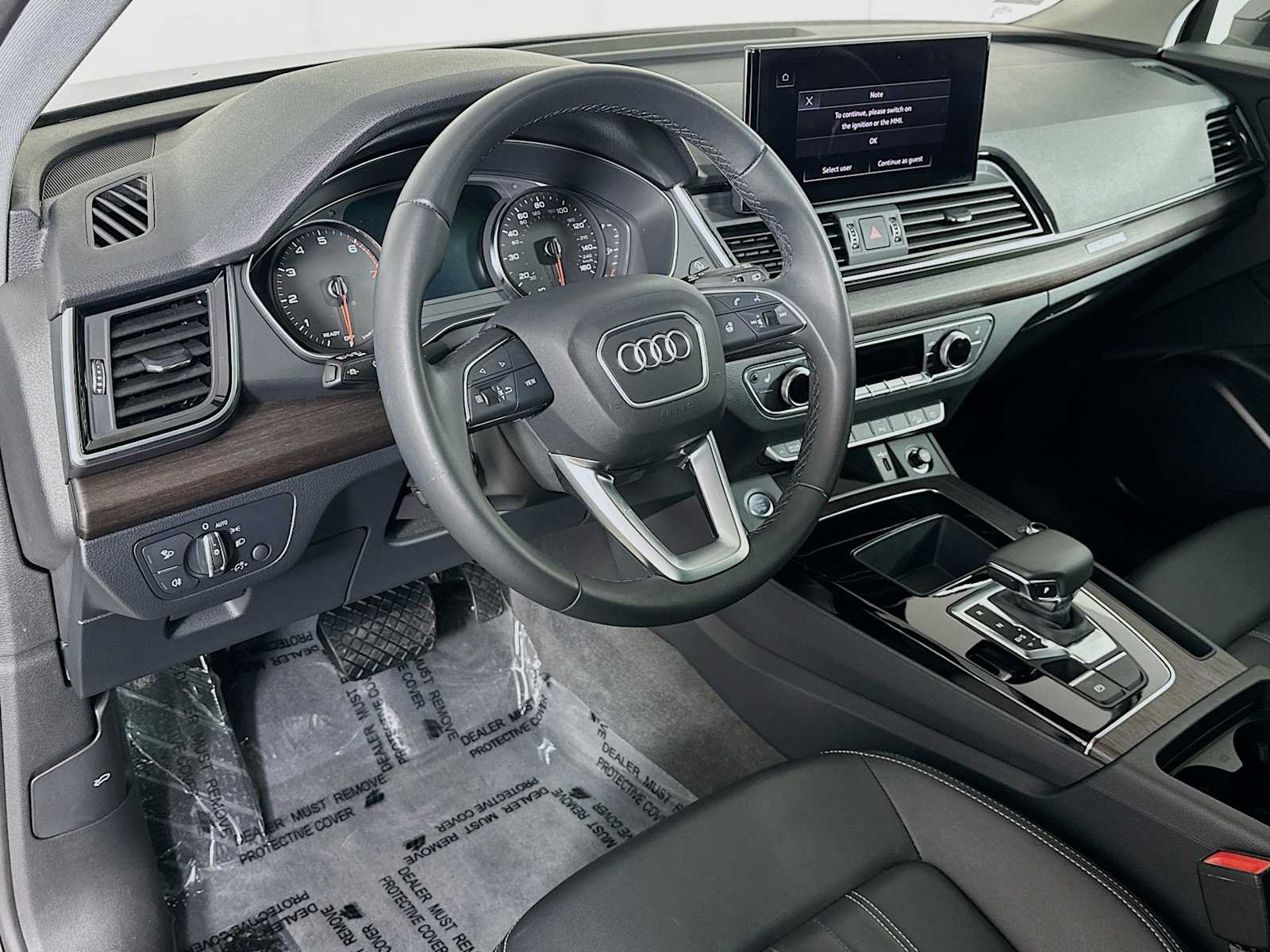 Certified 2023 Audi Q5 2.0T Premium w/ Convenience Package AWD/4WD image 9