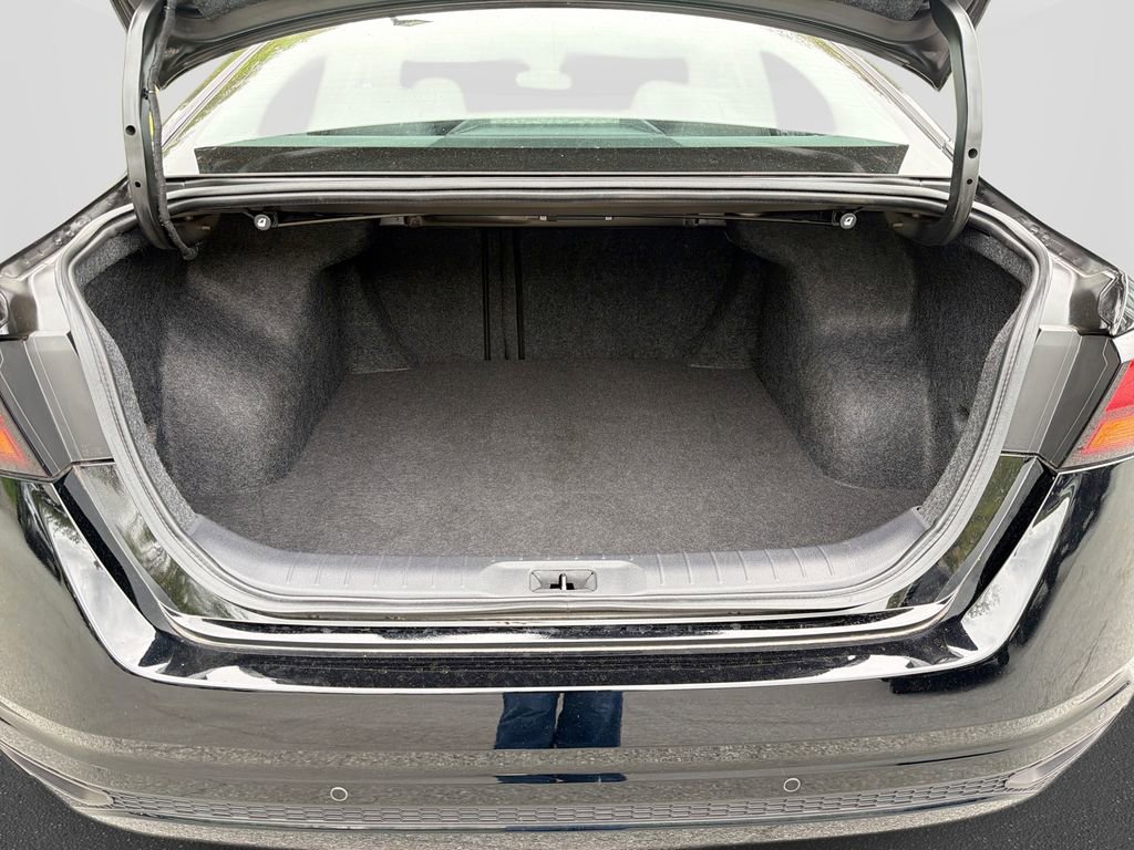 Used 2022 Nissan Altima 2.5 SV FWD image 30