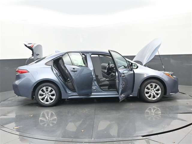 New 2026 Toyota Corolla LE image 30