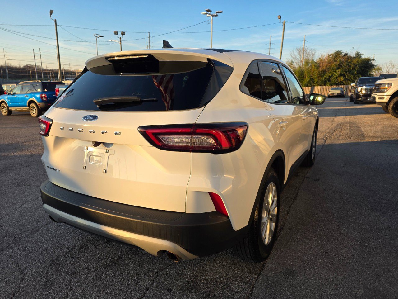 Used 2025 Ford Escape Active image 6