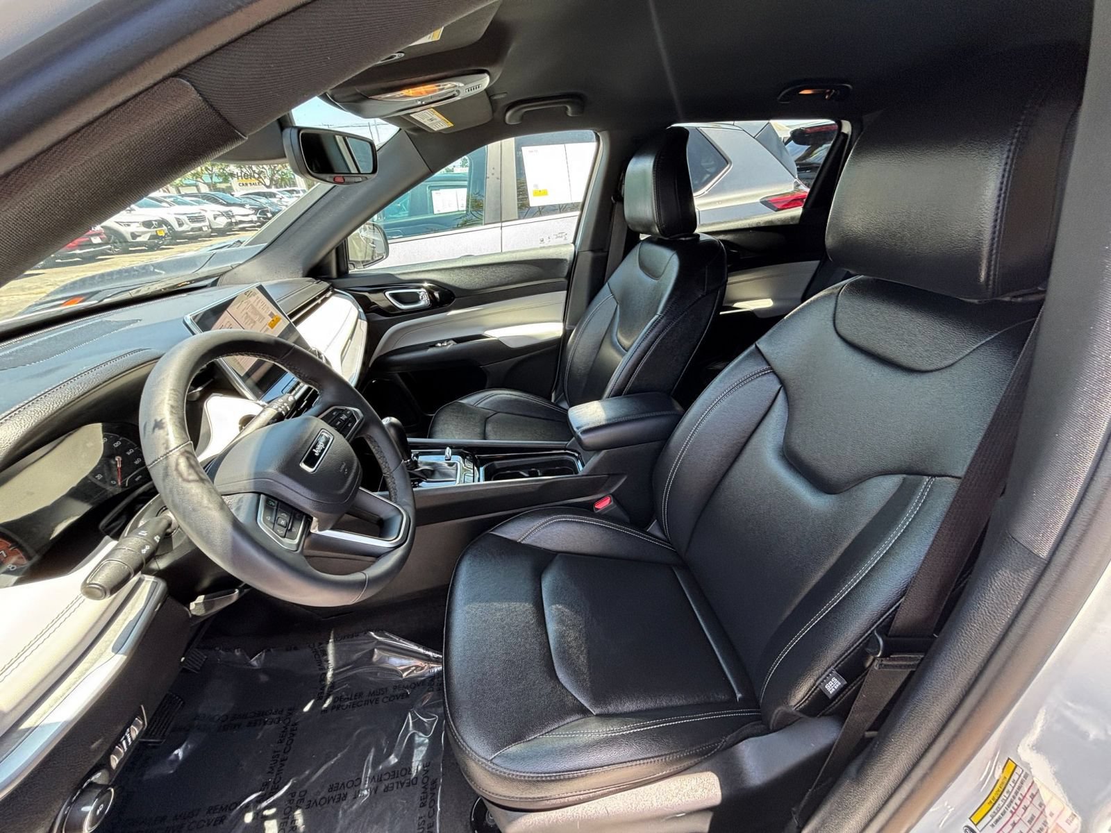 Used 2025 Jeep Compass Limited AWD/4WD image 22