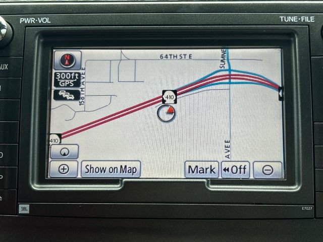 Used 2011 Toyota Sienna XLE image 25