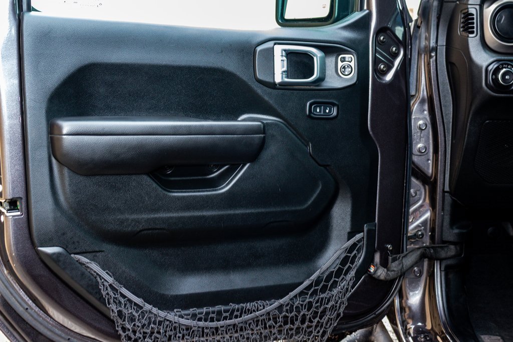 Used 2018 Jeep Wrangler Unlimited Sport S image 22