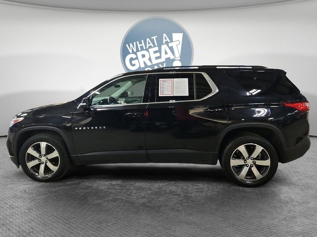 Used 2020 Chevrolet Traverse LT w/ LT Premium Package image 7