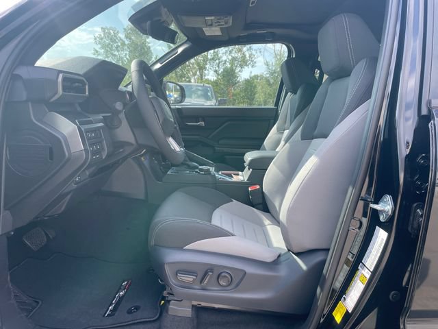 New 2026 Toyota Tacoma TRD Off-Road AWD/4WD image 19