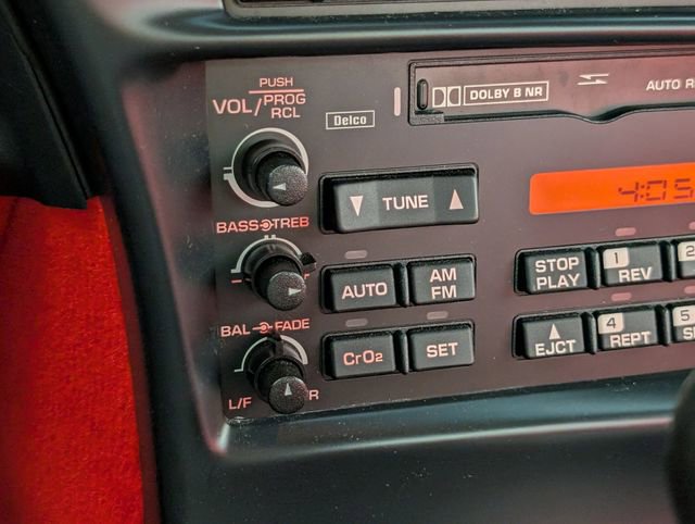 Used 1994 Chevrolet Corvette Coupe image 32