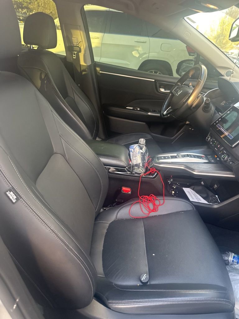 Used 2018 Honda Clarity Touring image 9