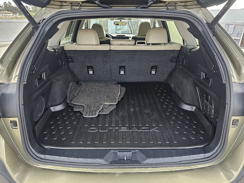 Used 2020 Subaru Outback Limited w/ Tech Package 2 image 11