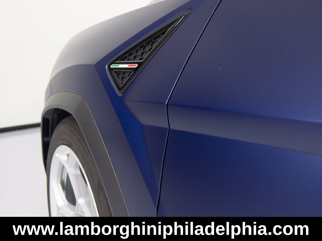 Used 2023 Lamborghini Urus Performante AWD/4WD image 57