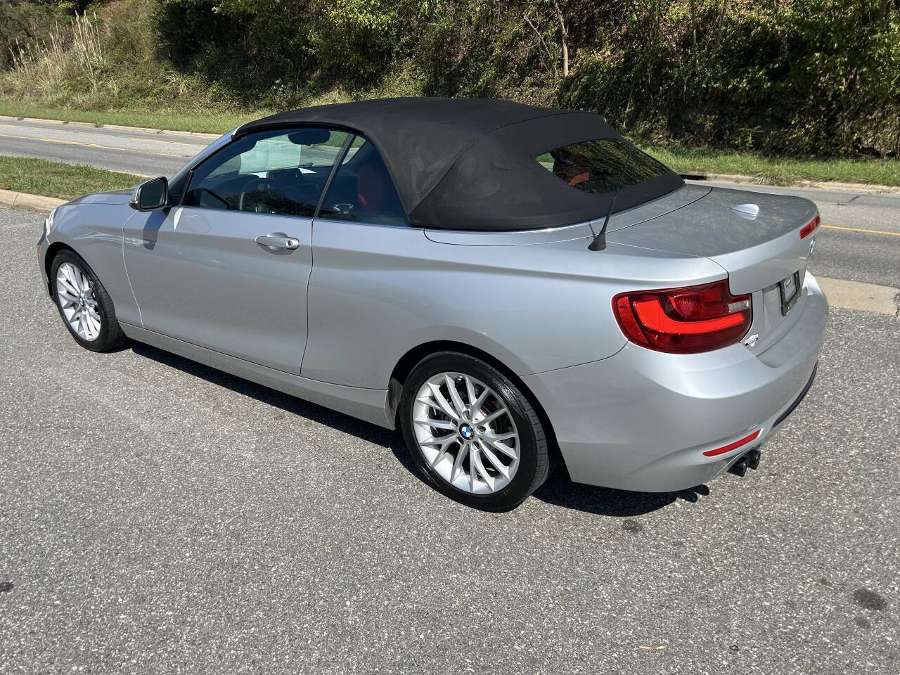 Used 2016 BMW 228i Convertible image 13