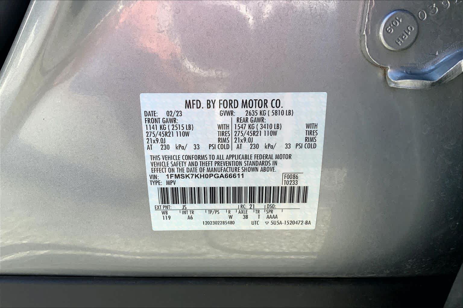 Used 2023 Ford Explorer ST-Line w/ Class IV Trailer Tow Package RWD image 31