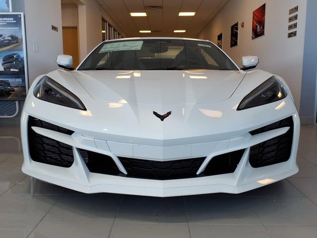 New 2026 Chevrolet Corvette E-Ray image 2