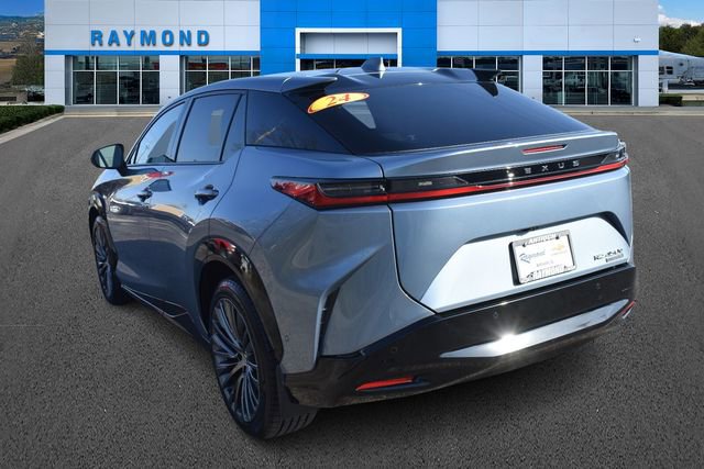 Used 2024 Lexus RZ 450e Premium w/ Accessory Package (2T) AWD/4WD image 5