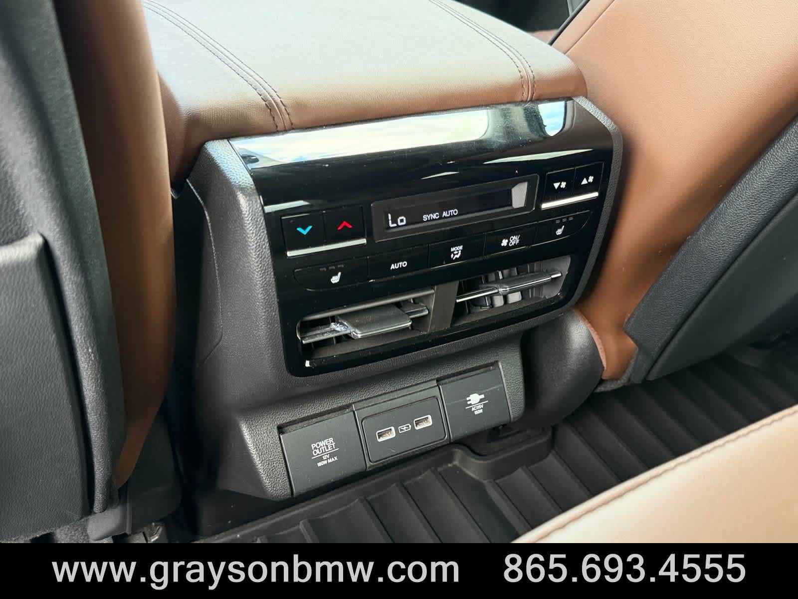 Used 2024 Acura MDX w/ Advance Package AWD/4WD image 17