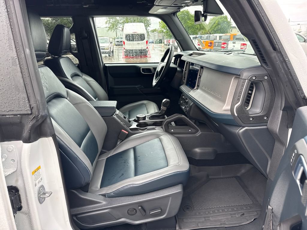 Used 2024 Ford Bronco Outer Banks image 27