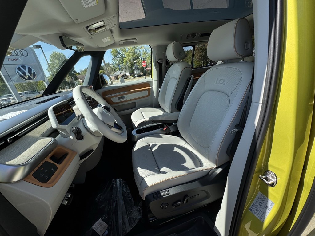 New 2025 Volkswagen ID. Buzz 1st Edition image 20