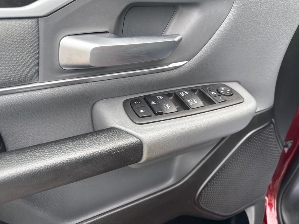 Used 2023 RAM 1500 Big Horn AWD/4WD image 22