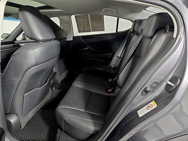 Used 2019 Lexus ES 350 w/ Premium Package FWD image 11