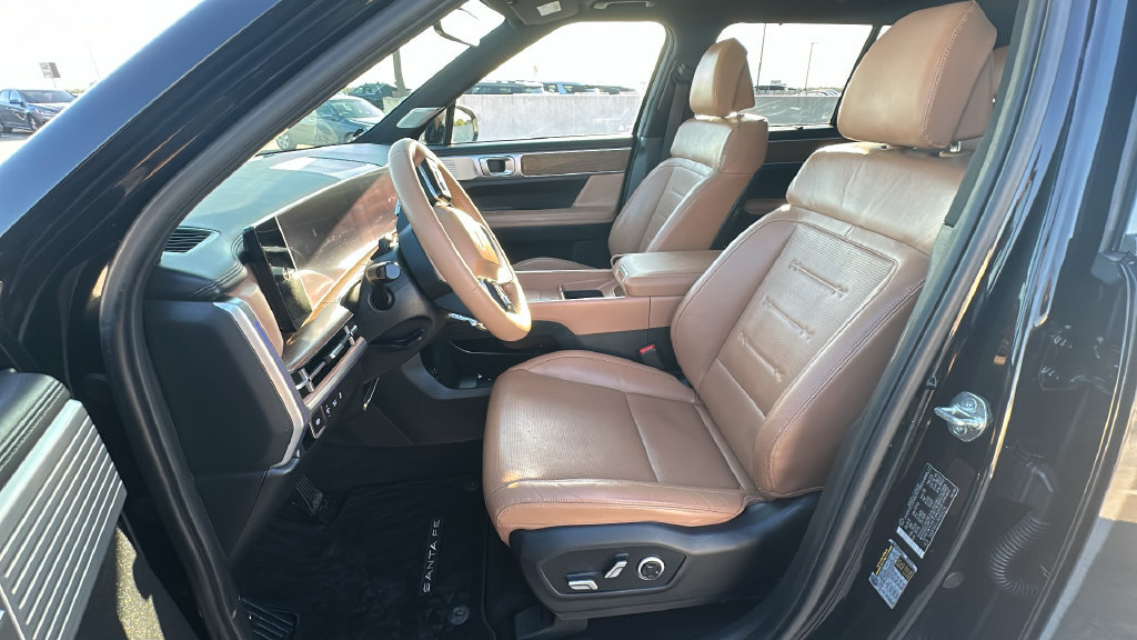 Certified 2024 Hyundai Santa Fe Limited FWD image 4
