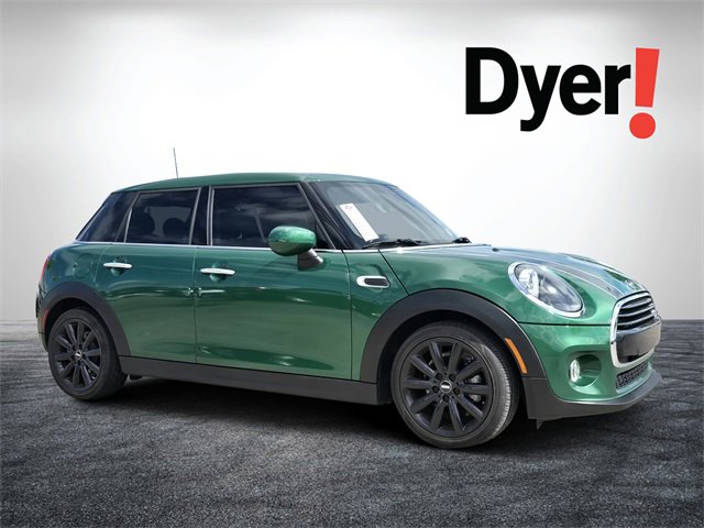 Used 2021 MINI Cooper 4-Door Hardtop image 1