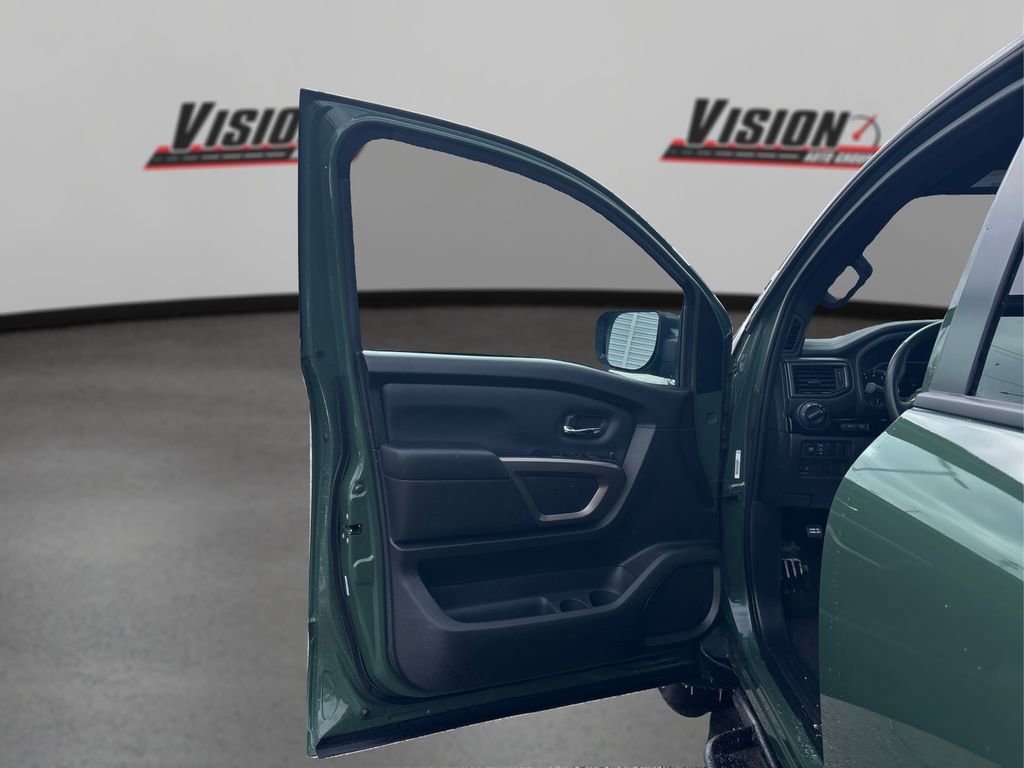 Used 2024 Nissan Titan SV w/ SV Bronze Edition Package RWD image 23