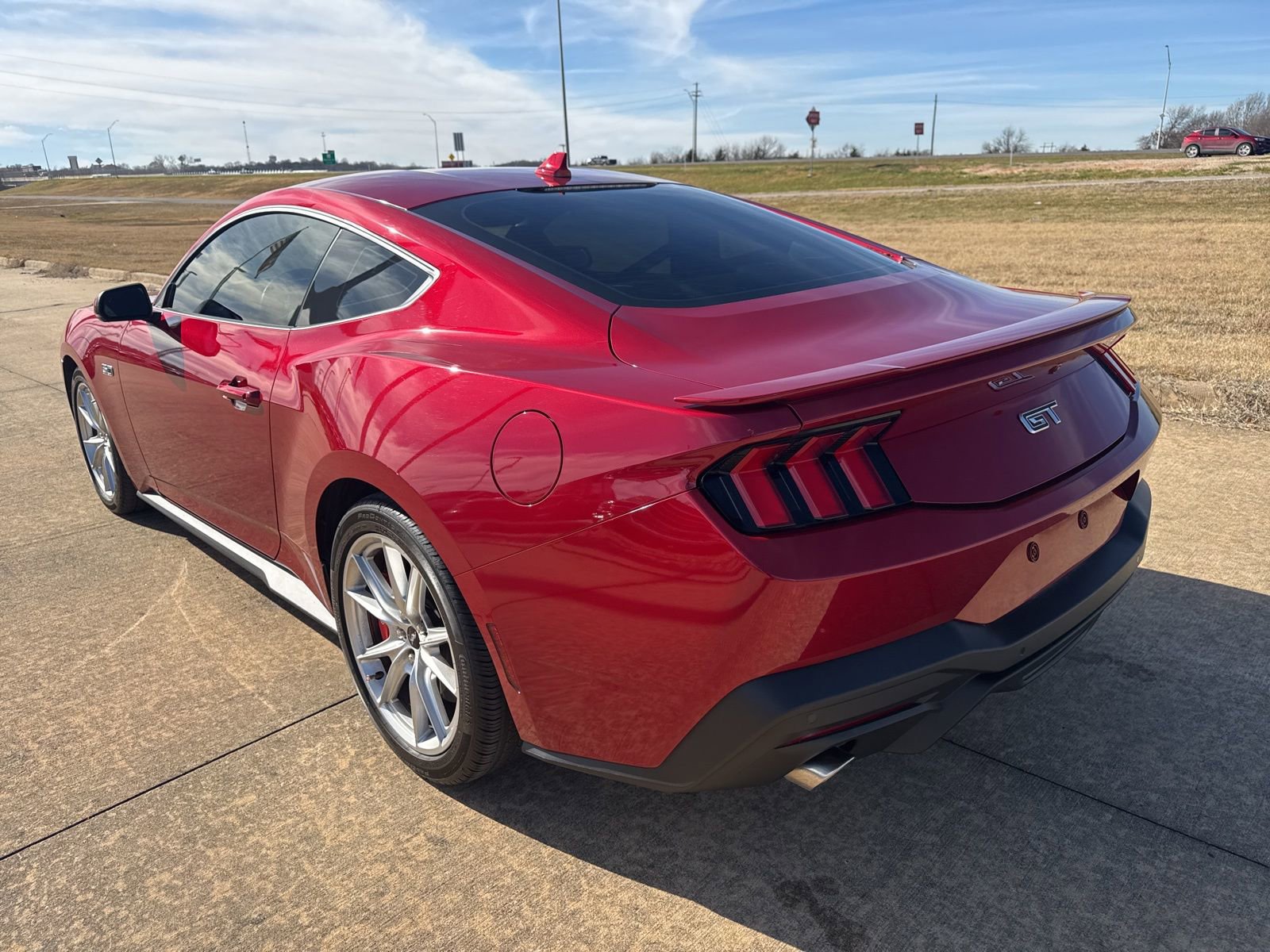 Used 2024 Ford Mustang GT Premium image 5