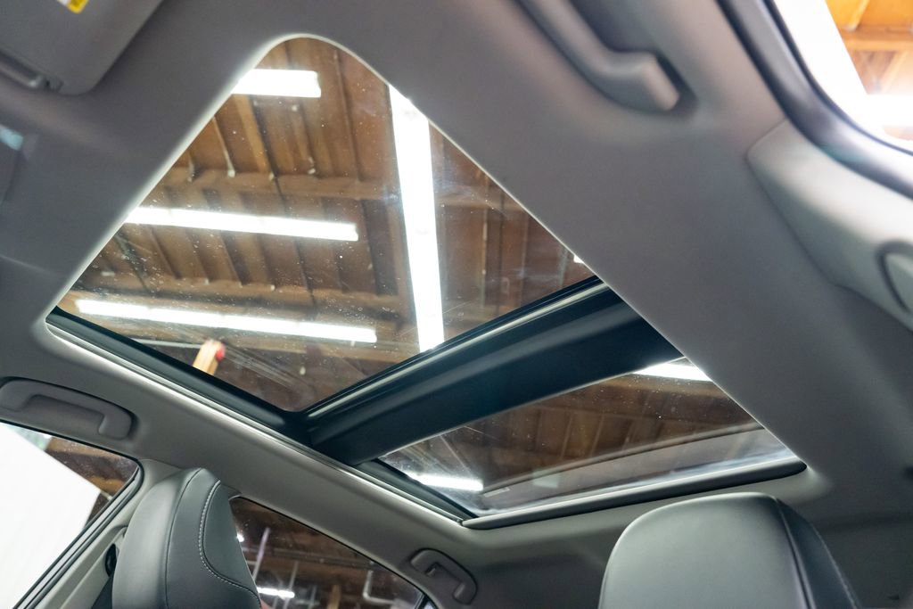 Used 2018 Toyota Camry XSE w/ Driver Assist Package image 22