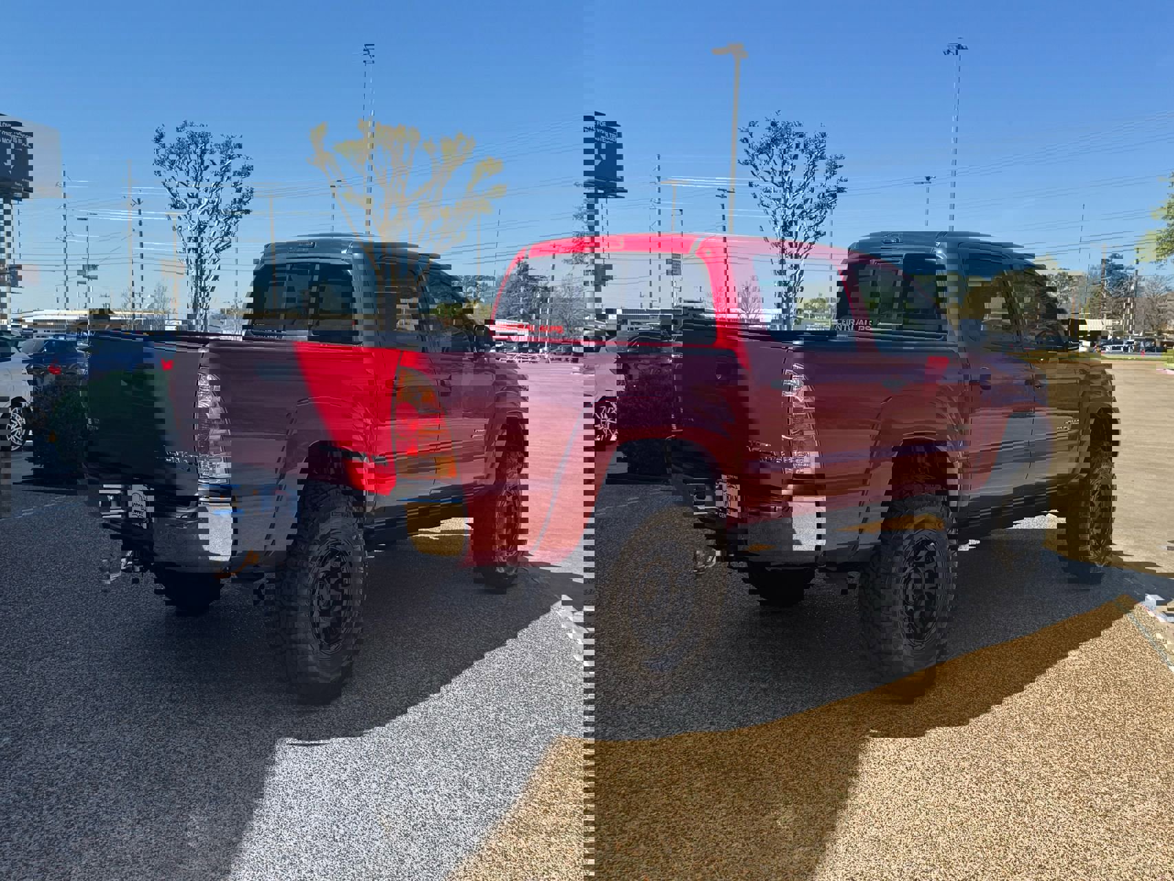 Used 2005 Toyota Tacoma Base V6 image 8