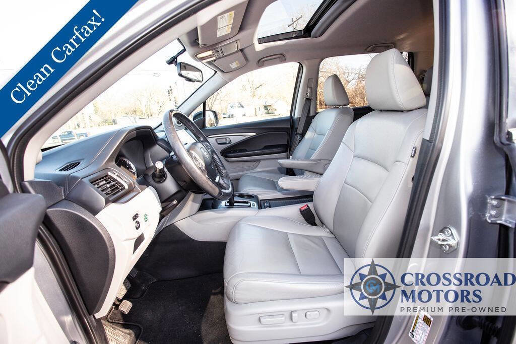Used 2017 Honda Pilot EX-L image 19