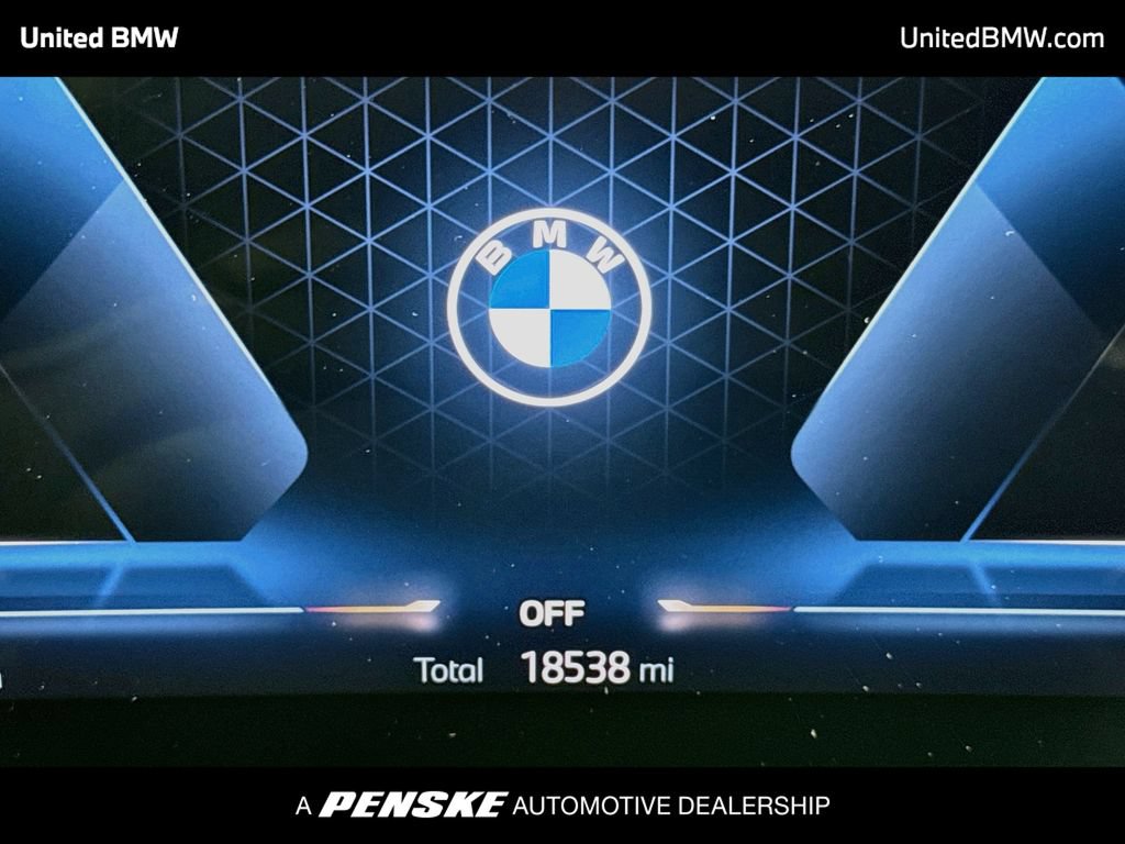 Certified 2024 BMW 330i xDrive Sedan w/ Premium Package AWD/4WD image 7