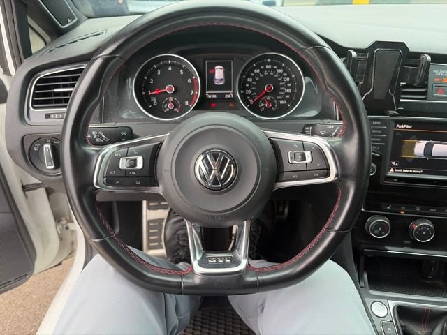 Used 2016 Volkswagen GTI S FWD image 12