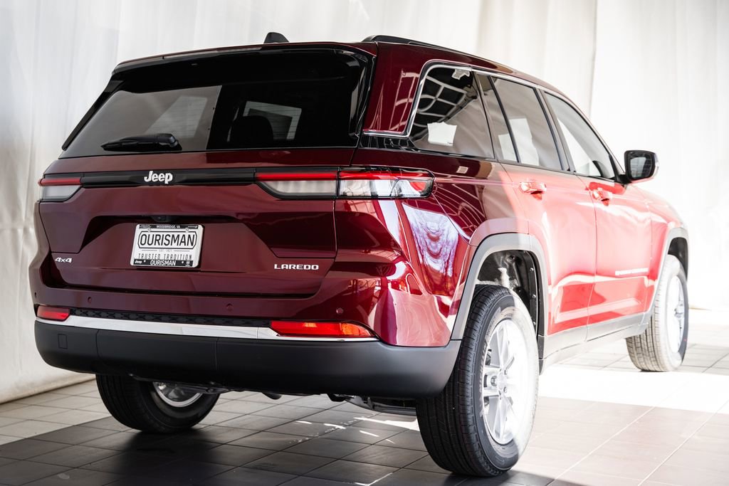 New 2025 Jeep Grand Cherokee Laredo X w/ Luxury Tech Group I image 4