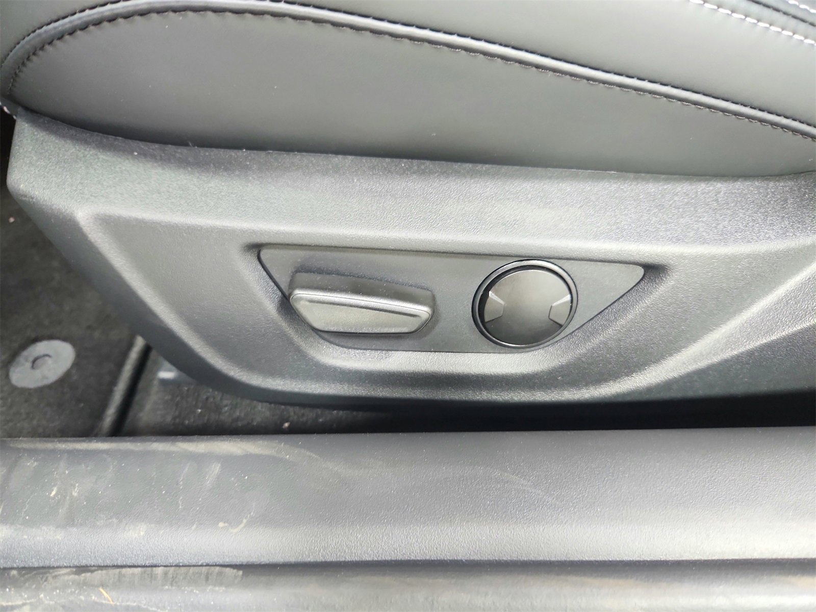 New 2025 Ford Mustang GT Premium w/ 60th Anniversary Package image 20