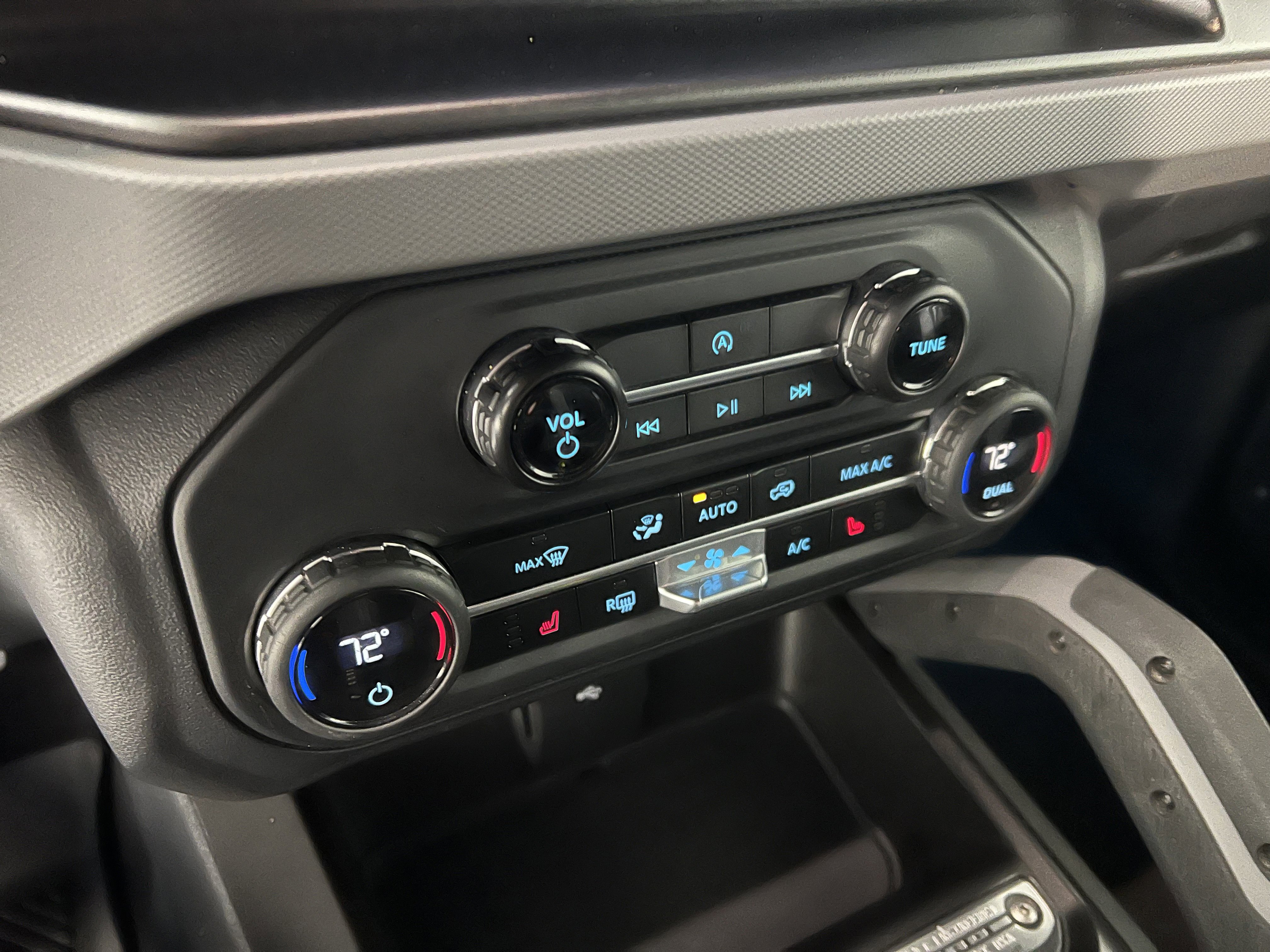 Used 2023 Ford Bronco Big Bend image 29