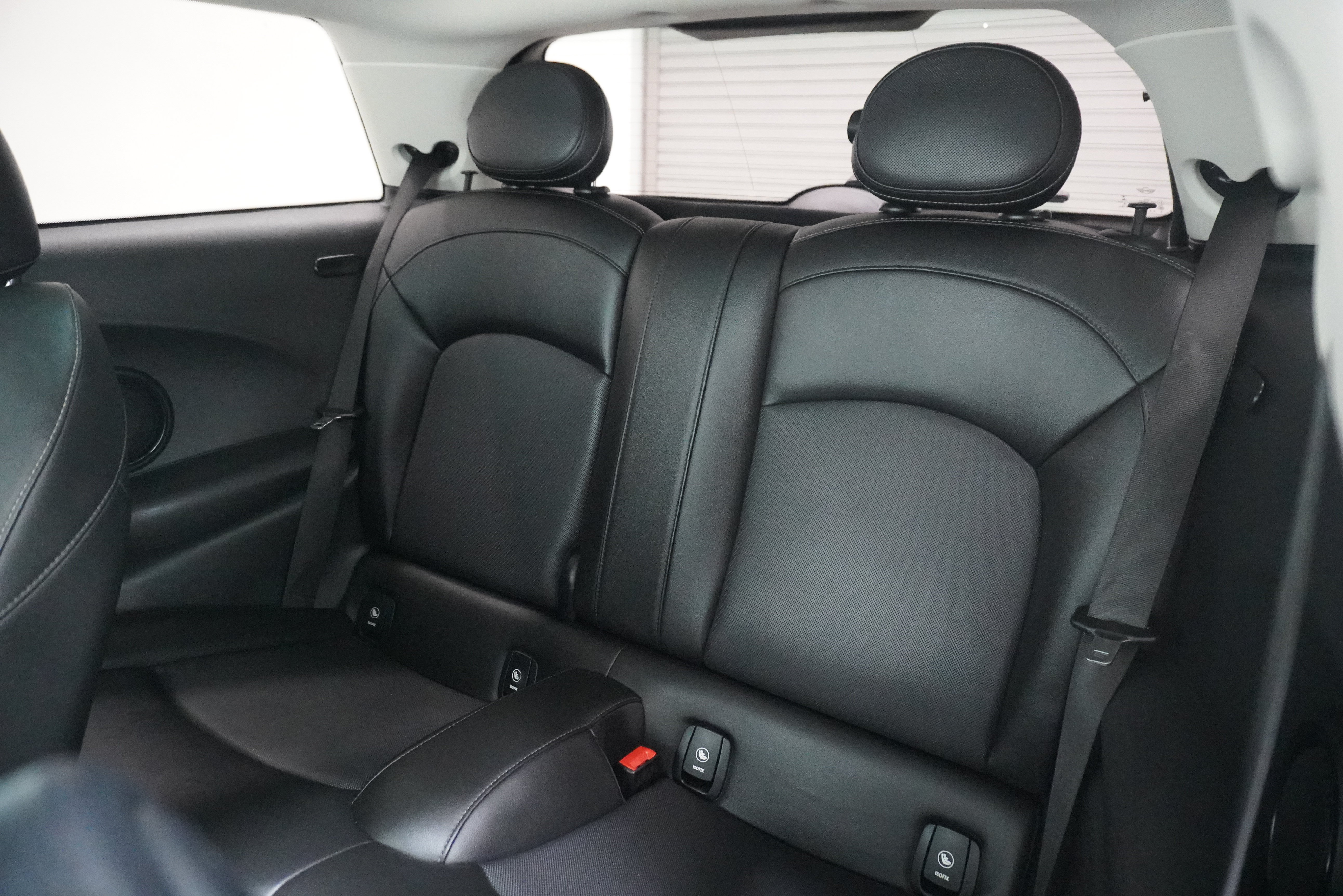 Used 2019 MINI Cooper S FWD image 12