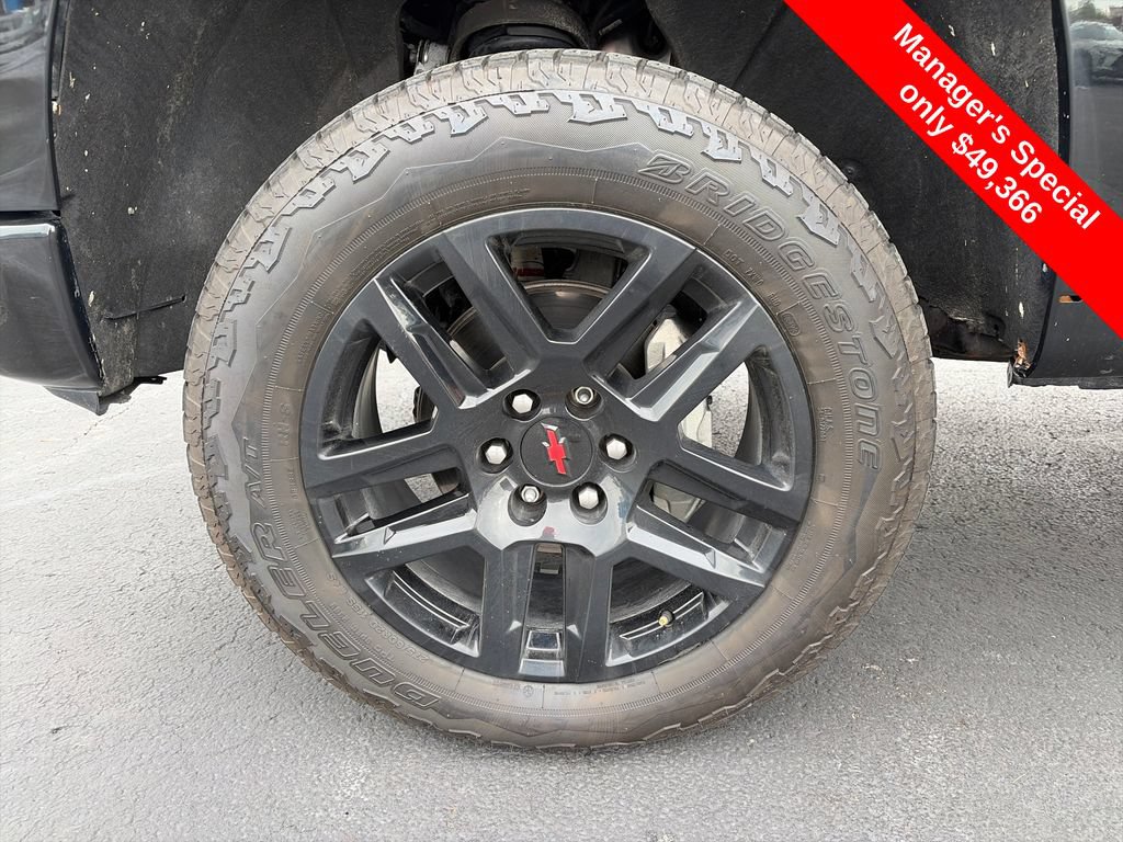 Used 2024 Chevrolet Silverado 1500 LT Trail Boss w/ LT Trail Boss Premium Package AWD/4WD image 29