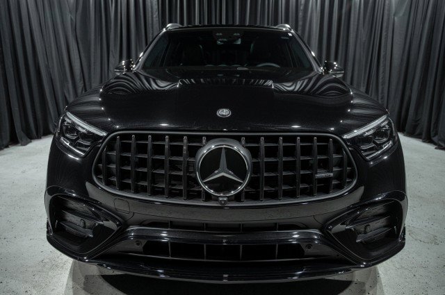 New 2026 Mercedes-Benz GLC 63 AMG S image 2